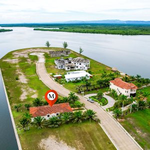 3 Bedroom 2 Bathroom Single-Storey Canal Front Villa within The Placencia Residences